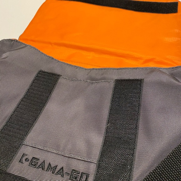 Black messenger bag - Picture 4 of 5